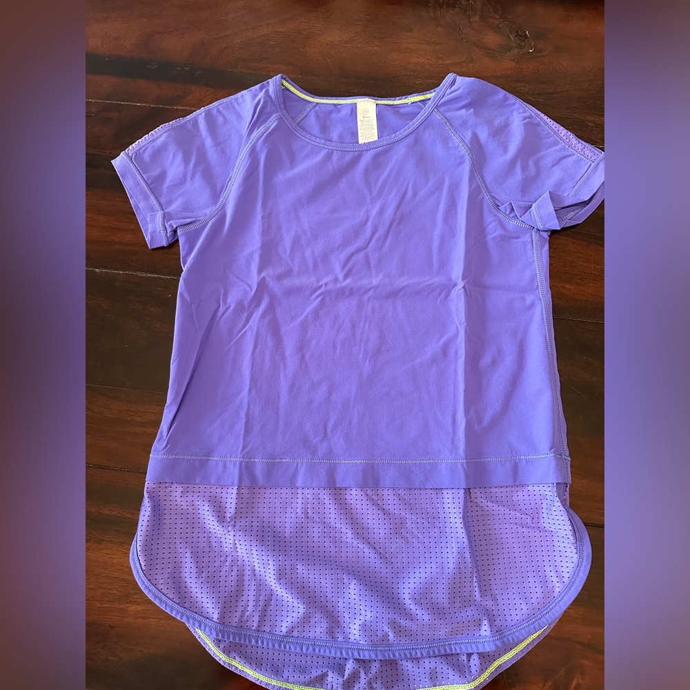 Ivivva by Lululemon girls top